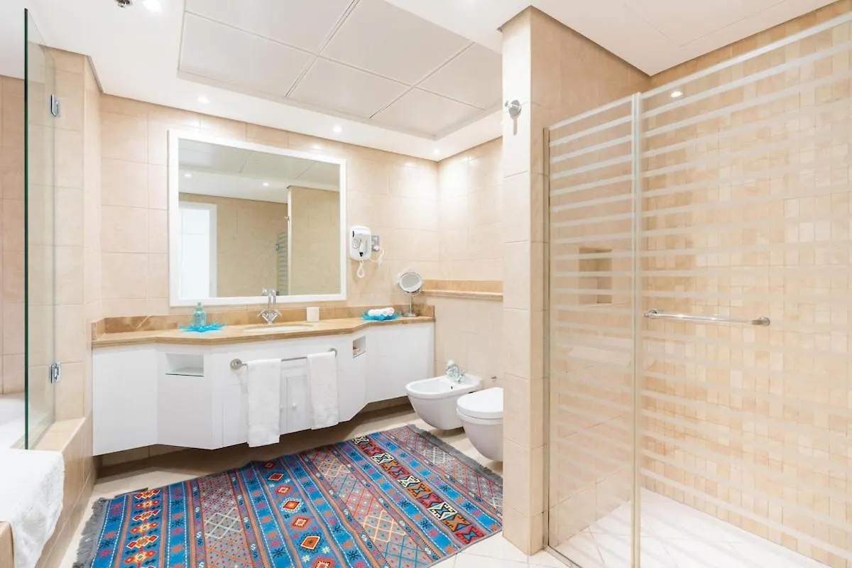 Stylish Apartment With Stunning View Dubai